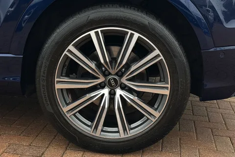 DX72WWS Audi Q8 S line 55 TFSI quattro 340 PS tiptronic Thumbnail #11