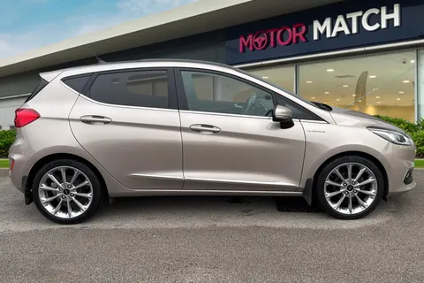 MF18ATY Ford Fiesta 1.0T EcoBoost Vignale Auto Euro 6 (s/s) 5dr Thumbnail #4