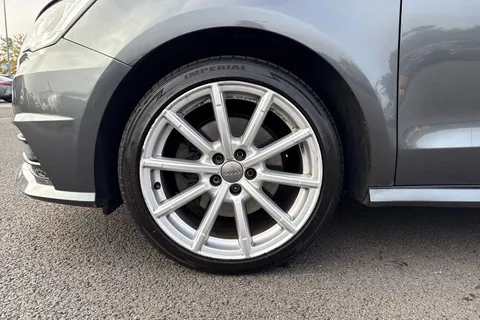 12 of 67 for AUDI A1 1.4 TFSI S Line Nav 5dr