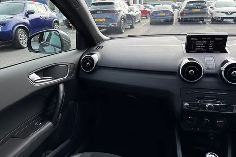 20 of 67 for AUDI A1 1.4 TFSI S Line Nav 5dr