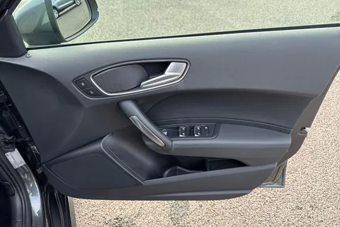 21 of 67 for AUDI A1 1.4 TFSI S Line Nav 5dr