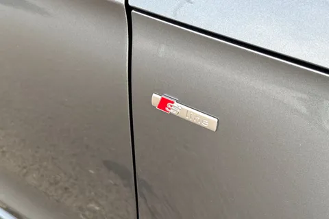 28 of 67 for AUDI A1 1.4 TFSI S Line Nav 5dr