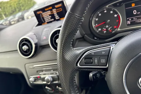 38 of 67 for AUDI A1 1.4 TFSI S Line Nav 5dr