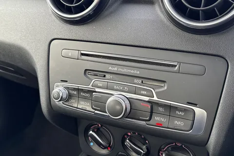 56 of 67 for AUDI A1 1.4 TFSI S Line Nav 5dr