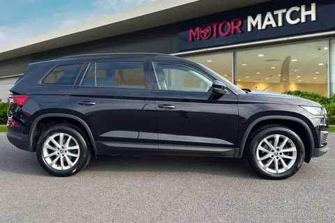 WR22AVU Škoda Kodiaq 1.5 TSI ACT SE Euro 6 (s/s) 5dr (7 Seat) Thumbnail #4