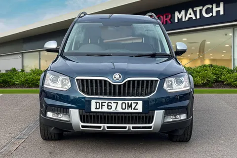 DF67OMZ Škoda Yeti 2.0 TDI SE L Drive Outdoor 4WD Euro 6 (s/s) 5dr Thumbnail #6