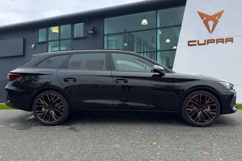 KW25OLH CUPRA Leon 1.5 eTSI V3 DSG Euro 6 (s/s) 5dr Thumbnail #4