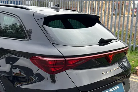 KW25OLH CUPRA Leon 1.5 eTSI V3 DSG Euro 6 (s/s) 5dr Thumbnail #8