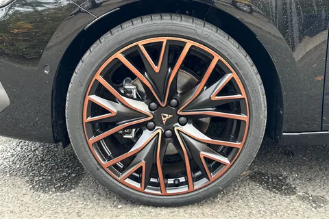 KW25OLH CUPRA Leon 1.5 eTSI V3 DSG Euro 6 (s/s) 5dr Thumbnail #10