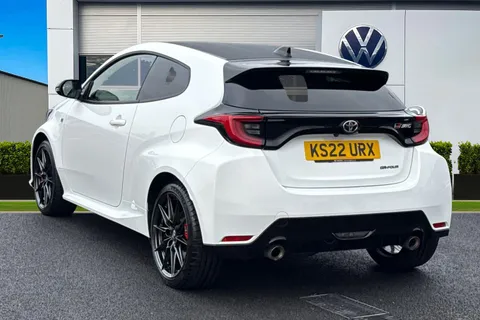 KS22URX Toyota Yaris 1.6T GR Circuit AWD Euro 6 3dr Thumbnail #3