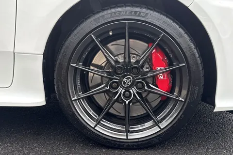 KS22URX Toyota Yaris 1.6T GR Circuit AWD Euro 6 3dr Thumbnail #10