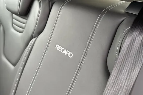 38 of 53 for FORD FOCUS 2.0T EcoBoost ST-3 Navigation 5dr