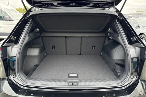 Volkswagen Tiguan 2.0 TDI R-Line DSG Euro 6 (s/s) 5dr Thumbnail #7