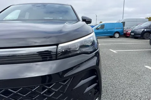 Volkswagen Tiguan 2.0 TDI R-Line DSG Euro 6 (s/s) 5dr Thumbnail #25