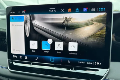 Volkswagen Tiguan 2.0 TDI R-Line DSG Euro 6 (s/s) 5dr Thumbnail #48