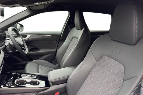 DX25UPN Audi A6 Avant Avant Edition 1 TFSI  204 PS S tronic Thumbnail #17