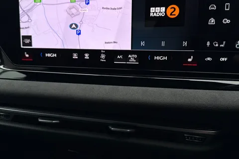 DX25UPN Audi A6 Avant Avant Edition 1 TFSI  204 PS S tronic Thumbnail #23