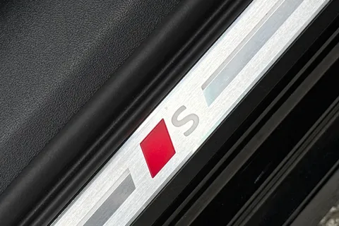 DX25UPN Audi A6 Avant Avant Edition 1 TFSI  204 PS S tronic Thumbnail #43