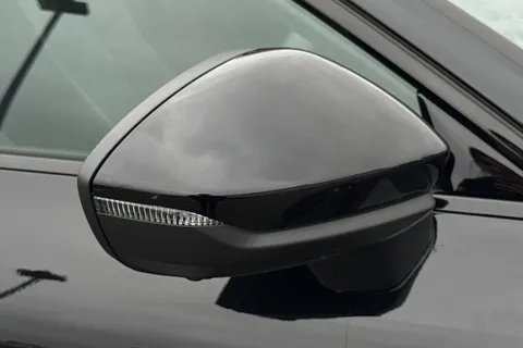 DX25UPN Audi A6 Avant Avant Edition 1 TFSI  204 PS S tronic Thumbnail #45