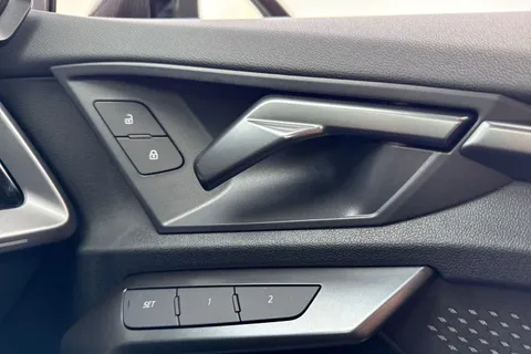 LA25MPX Audi RS 3 RS 3 Saloon Carbon Vorsprung   400 PS S tronic Thumbnail #22