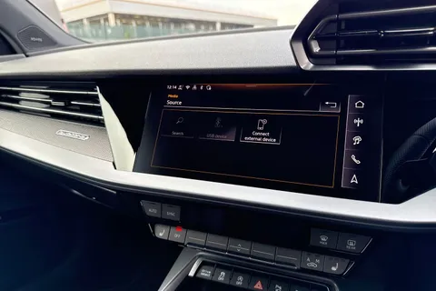 LA25MPX Audi RS 3 RS 3 Saloon Carbon Vorsprung   400 PS S tronic Thumbnail #43