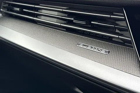 LA25MPX Audi RS 3 RS 3 Saloon Carbon Vorsprung   400 PS S tronic Thumbnail #61