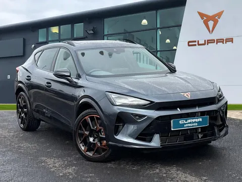 KT74VJC CUPRA Formentor 2.0 TSI 333 VZ3 5dr DSG 4Drive*** PANORAMIC SUNROOF*** Thumbnail #2