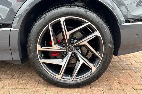  Audi Q6 E-Tron 83kWh Edition 1 Auto 5dr Thumbnail #13