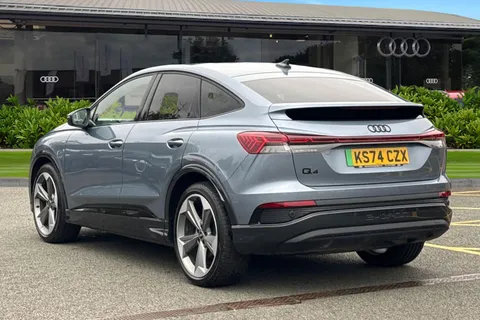 KS74CZX Audi Q4 e-tron Q4 Sportback Black Edition 45 e-tron  210,00 kW Thumbnail #3