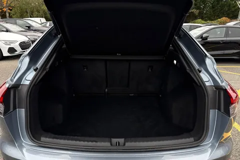 KS74CZX Audi Q4 e-tron Q4 Sportback Black Edition 45 e-tron  210,00 kW Thumbnail #7