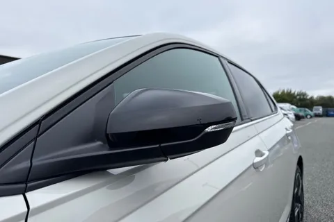 Volkswagen Polo 1.0 TSI R-Line Euro 6 (s/s) 5dr Thumbnail #32