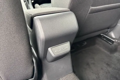 Volkswagen Polo 1.0 TSI R-Line Euro 6 (s/s) 5dr Thumbnail #35