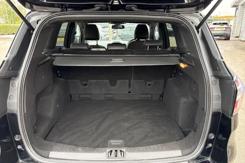 DSZ3657 Ford Kuga 1.5T EcoBoost ST-Line Edition Euro 6 (s/s) 5dr Thumbnail #7