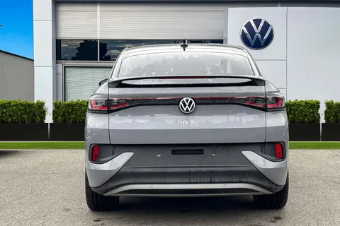 DA25BSU Volkswagen ID.5 128kW Max Pro 77kWh 5dr Auto | Heat Pump | Rear View Camera | Heated Seats Thumbnail #5