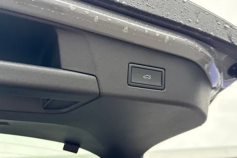 DA25BSU Volkswagen ID.5 128kW Max Pro 77kWh 5dr Auto | Heat Pump | Rear View Camera | Heated Seats Thumbnail #48