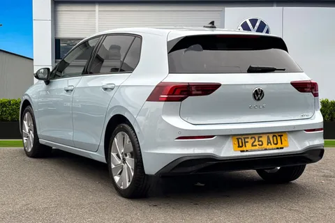 DF25AOT Volkswagen Golf 1.5 eTSI 150 Match 5dr DSG | Rear View Camera | Technology Pack Thumbnail #3