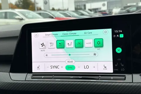 CK23SRX Volkswagen Golf 2.0 TSI 320 R 4Motion 5dr DSG **HARMON KARDON, WINTER PACK** Thumbnail #23