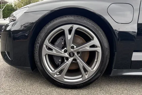 YD73DKL Audi e-tron GT 93.4kWh Auto quattro 4dr Thumbnail #10