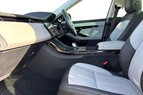 KJ24OLR Land Rover Range Rover Evoque 2.0 D200 Dynamic HSE 5dr Thumbnail #4