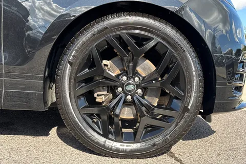 KJ73OAL Land Rover Range Rover Velar 2.0 D200 MHEV Dynamic HSE 5dr Thumbnail #9