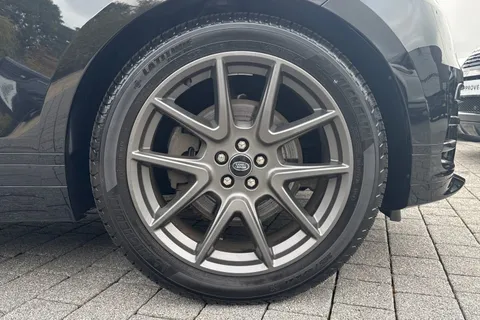 KW73BSY Land Rover Range Rover Velar 2.0 D200 MHEV Dynamic HSE 5dr Thumbnail #9