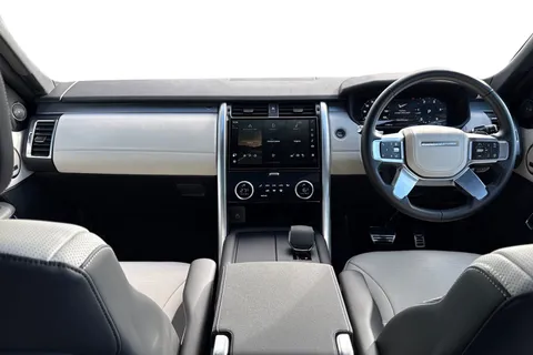 KP24MKG Land Rover Discovery 3.0 D300 Dynamic HSE 5dr Thumbnail #10