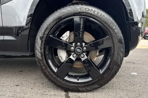 KW73XEX Land Rover Defender 110 3.0 D300 110 X-Dynamic SE 5dr Thumbnail #10