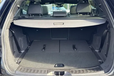 KR24BAA Land Rover Discovery Sport 2.0 D200 Dynamic HSE 5dr Thumbnail #12