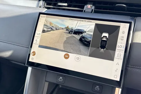 KR24BAA Land Rover Discovery Sport 2.0 D200 Dynamic HSE 5dr Thumbnail #14