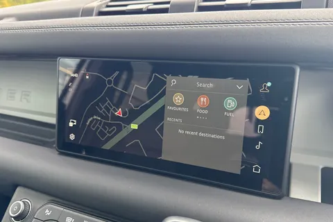 KW73XEX Land Rover Defender 110 3.0 D300 110 X-Dynamic SE 5dr Thumbnail #13