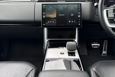 15 of 49 for LAND ROVER RANGE ROVER 3.0 D300 HSE 4dr Auto