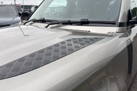 KK24LFH Land Rover Defender 110 2.0 P300e X-Dynamic HSE 5dr Thumbnail #22