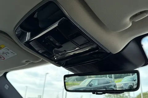 24 of 49 for LAND ROVER RANGE ROVER 3.0 D300 HSE 4dr Auto