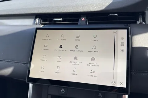 KR24BAA Land Rover Discovery Sport 2.0 D200 Dynamic HSE 5dr Thumbnail #34